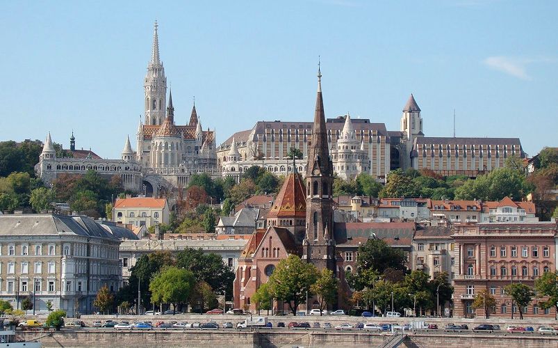 переезд в венгрию